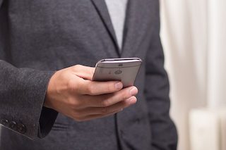 android in hand